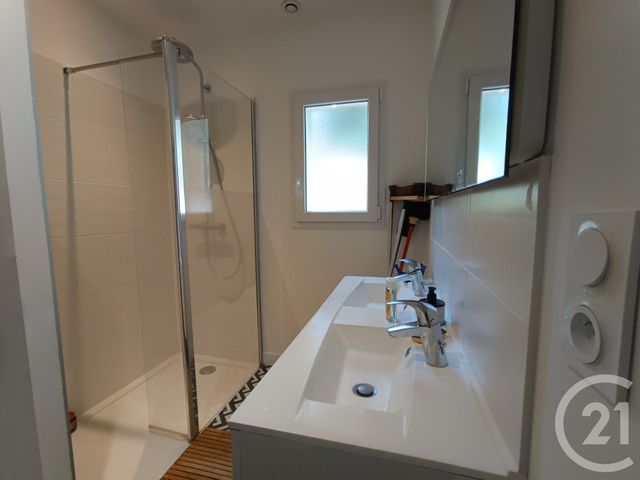 Afficher la photo en grand maison à vendre - 6 pièces - 113.45 m2 - MESCHERS SUR GIRONDE - 17 - POITOU-CHARENTES - Century 21 Grand Large