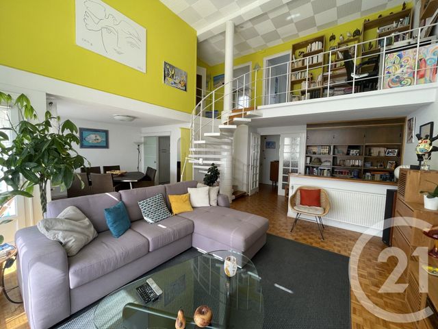 Afficher la photo en grand Appartement T4 à vendre - 4 pièces - 116.61 m2 - ROYAN - 17 - POITOU-CHARENTES - Century 21 Grand Large