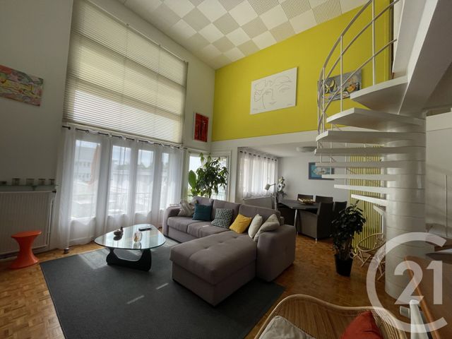 Afficher la photo en grand Appartement T4 à vendre - 4 pièces - 116.61 m2 - ROYAN - 17 - POITOU-CHARENTES - Century 21 Grand Large