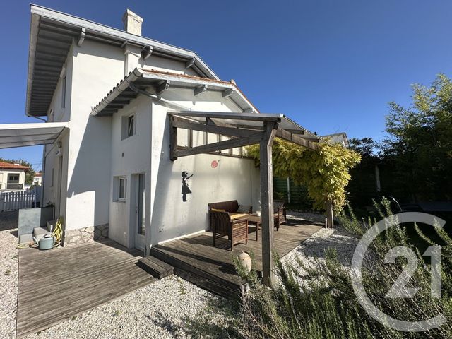 maison à vendre - 6 pièces - 102.19 m2 - ROYAN - 17 - POITOU-CHARENTES - Century 21 Grand Large