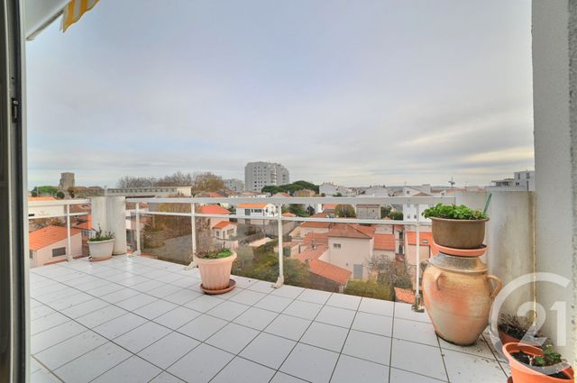Appartement T5 à vendre - 5 pièces - 212.72 m2 - ROYAN - 17 - POITOU-CHARENTES - Century 21 Grand Large