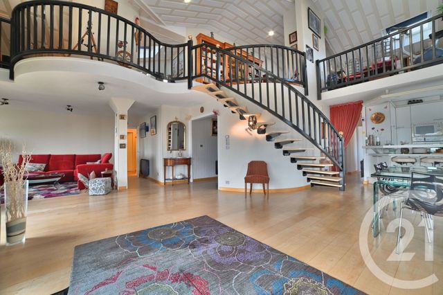 Appartement T5 à vendre - 5 pièces - 212.72 m2 - ROYAN - 17 - POITOU-CHARENTES - Century 21 Grand Large