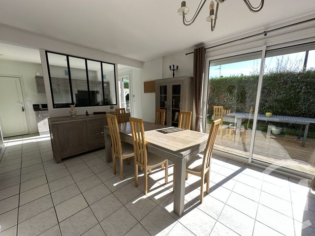 maison à vendre - 4 pièces - 76.8 m2 - SAUJON - 17 - POITOU-CHARENTES - Century 21 Grand Large