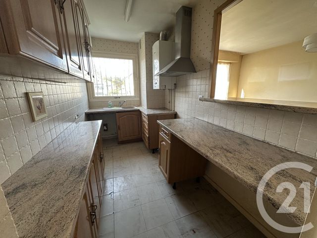Afficher la photo en grand Appartement F2 à vendre - 2 pièces - 51.63 m2 - ROYAN - 17 - POITOU-CHARENTES - Century 21 Grand Large