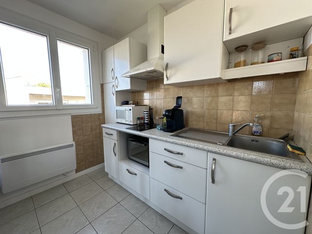 Appartement F2 à vendre - 2 pièces - 28.11 m2 - ROYAN - 17 - POITOU-CHARENTES - Century 21 Grand Large