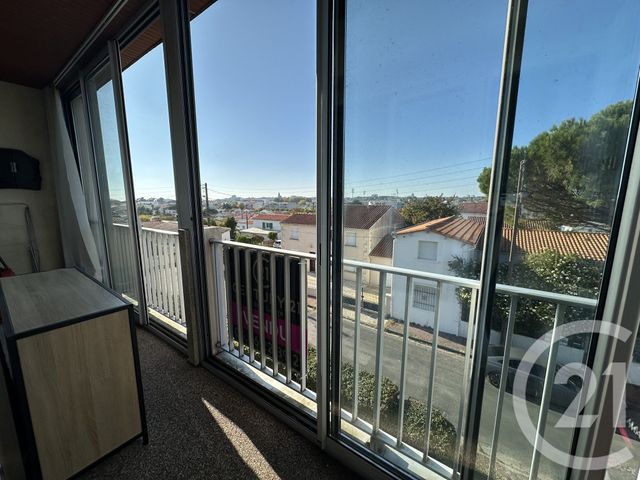 Appartement F2 à vendre - 2 pièces - 28.11 m2 - ROYAN - 17 - POITOU-CHARENTES - Century 21 Grand Large