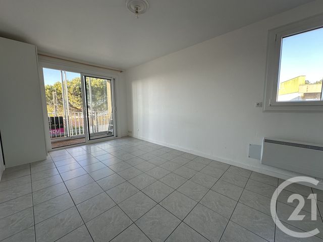 Appartement F2 à vendre - 2 pièces - 28.11 m2 - ROYAN - 17 - POITOU-CHARENTES - Century 21 Grand Large