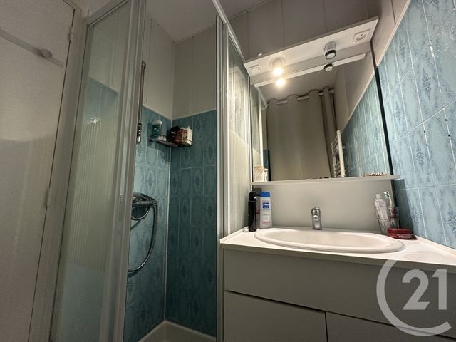 Appartement F2 à vendre - 2 pièces - 28.11 m2 - ROYAN - 17 - POITOU-CHARENTES - Century 21 Grand Large