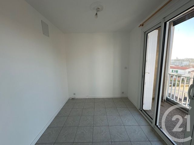 Appartement F2 à vendre - 2 pièces - 28.11 m2 - ROYAN - 17 - POITOU-CHARENTES - Century 21 Grand Large