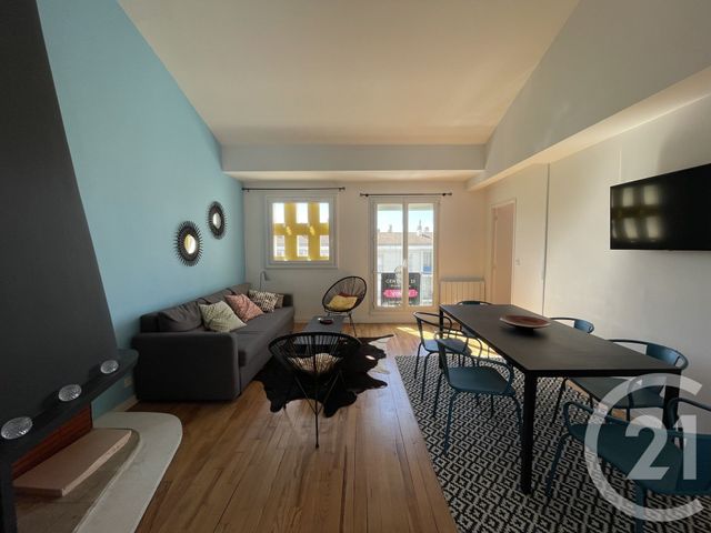 Appartement T3 à vendre - 3 pièces - 76.51 m2 - ROYAN - 17 - POITOU-CHARENTES - Century 21 Grand Large