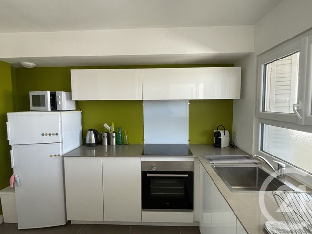 Appartement T3 à vendre - 3 pièces - 76.51 m2 - ROYAN - 17 - POITOU-CHARENTES - Century 21 Grand Large