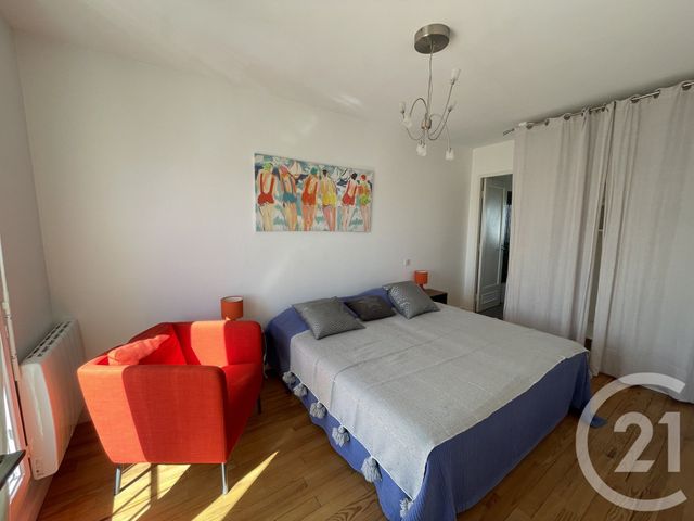 Appartement T3 à vendre - 3 pièces - 76.51 m2 - ROYAN - 17 - POITOU-CHARENTES - Century 21 Grand Large