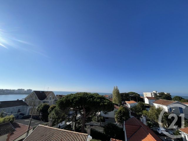 Appartement F2 à vendre - 2 pièces - 51.34 m2 - VAUX SUR MER - 17 - POITOU-CHARENTES - Century 21 Grand Large