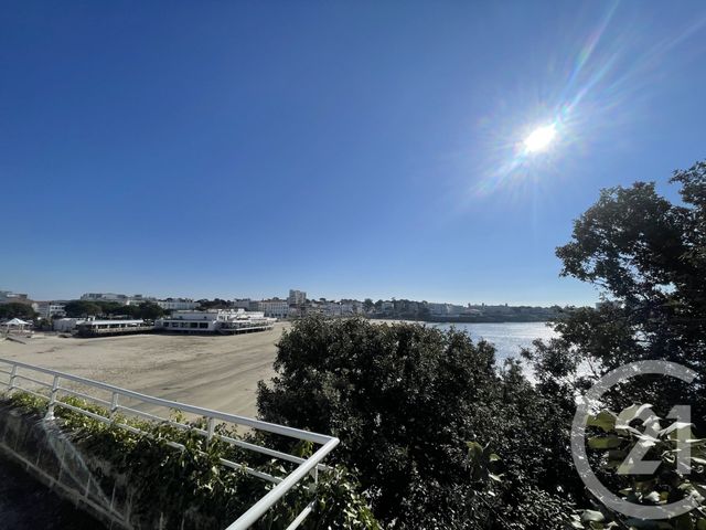 Appartement F2 à vendre - 2 pièces - 51.34 m2 - VAUX SUR MER - 17 - POITOU-CHARENTES - Century 21 Grand Large