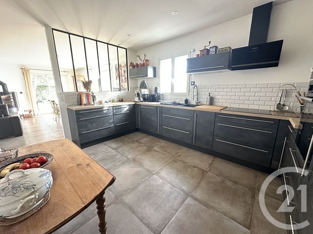 maison à vendre - 5 pièces - 124.0 m2 - ST SULPICE DE ROYAN - 17 - POITOU-CHARENTES - Century 21 Grand Large