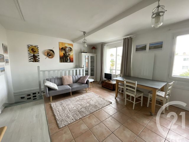 Appartement T3 à vendre - 3 pièces - 52.19 m2 - ROYAN - 17 - POITOU-CHARENTES - Century 21 Grand Large