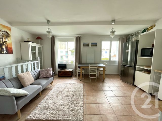 Appartement T3 à vendre - 3 pièces - 52.19 m2 - ROYAN - 17 - POITOU-CHARENTES - Century 21 Grand Large
