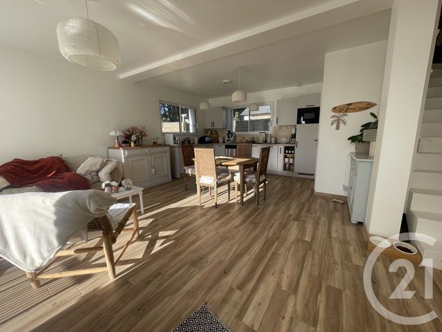 maison à vendre - 4 pièces - 85.45 m2 - MESCHERS SUR GIRONDE - 17 - POITOU-CHARENTES - Century 21 Grand Large