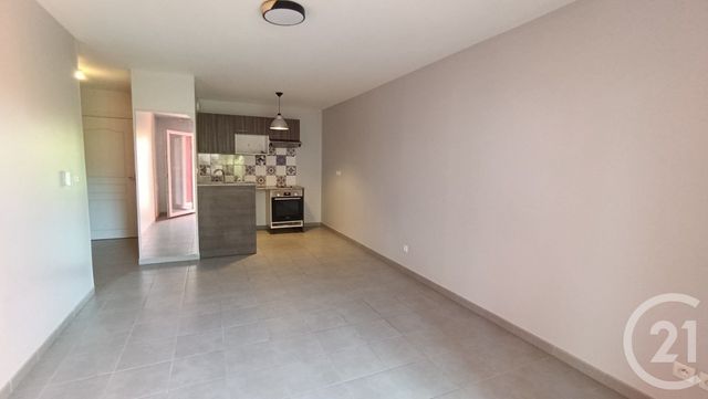Appartement F2 à louer - 2 pièces - 41.81 m2 - ROYAN - 17 - POITOU-CHARENTES - Century 21 Grand Large
