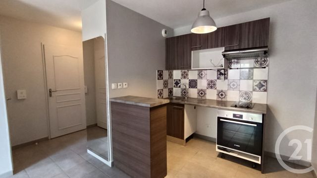 Appartement F2 à louer - 2 pièces - 41.81 m2 - ROYAN - 17 - POITOU-CHARENTES - Century 21 Grand Large