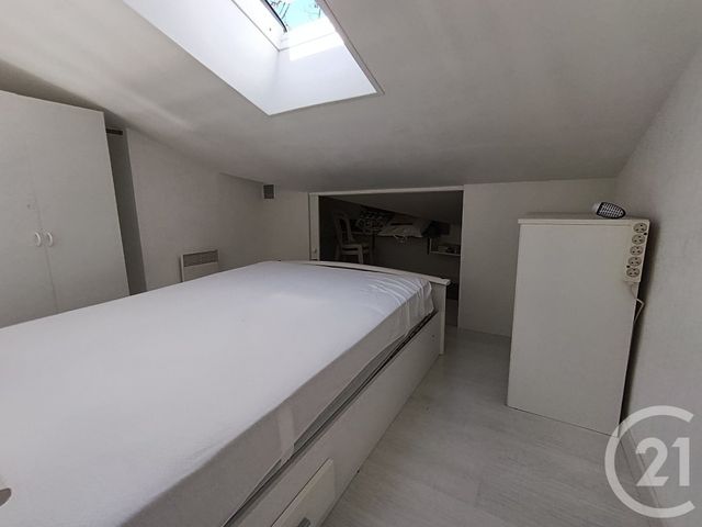 Appartement F1 à louer - 1 pièce - 23.84 m2 - ROYAN - 17 - POITOU-CHARENTES - Century 21 Grand Large