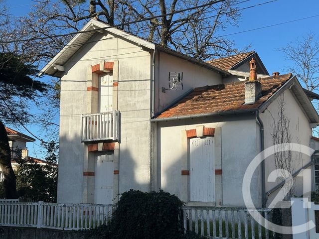 maison à vendre - 4 pièces - 102.45 m2 - ST GEORGES DE DIDONNE - 17 - POITOU-CHARENTES - Century 21 Grand Large