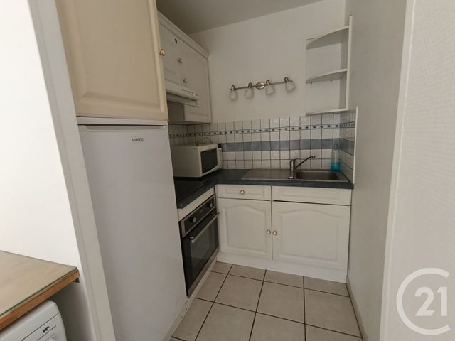 Appartement F2 à louer - 2 pièces - 39.5 m2 - ROYAN - 17 - POITOU-CHARENTES - Century 21 Grand Large