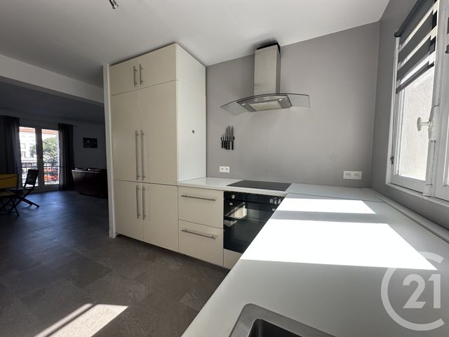 Appartement F5 à vendre - 3 pièces - 93.86 m2 - ROYAN - 17 - POITOU-CHARENTES - Century 21 Grand Large