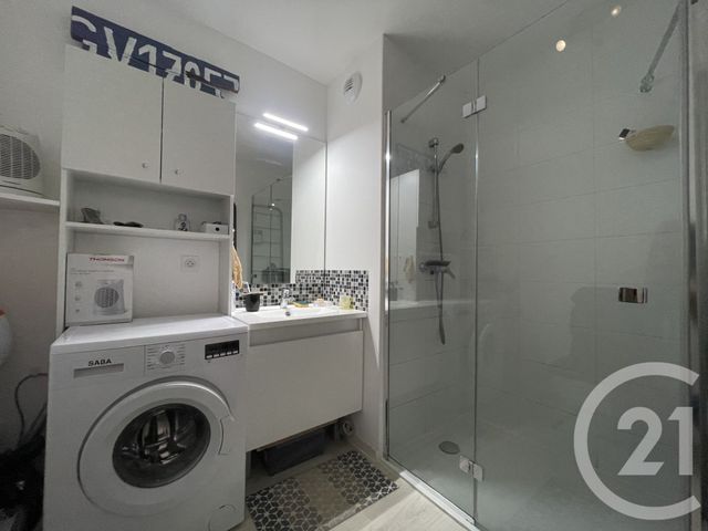 Appartement F2 à vendre - 2 pièces - 40.7 m2 - ROYAN - 17 - POITOU-CHARENTES - Century 21 Grand Large