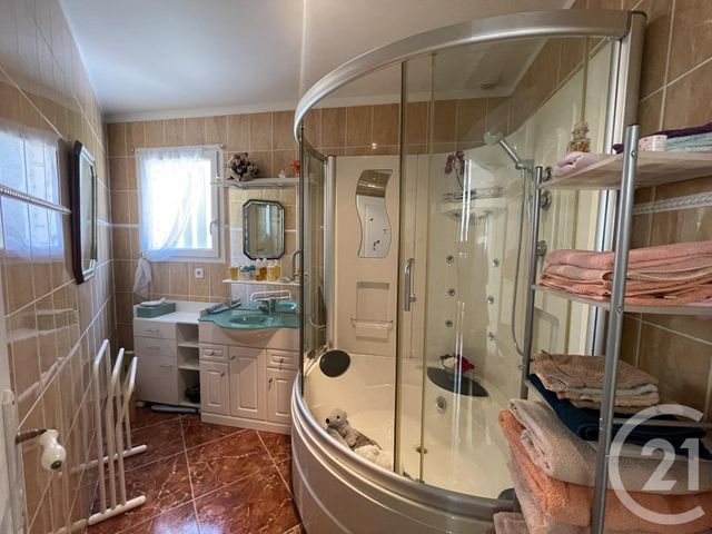 maison à vendre - 8 pièces - 158.69 m2 - MESCHERS SUR GIRONDE - 17 - POITOU-CHARENTES - Century 21 Grand Large