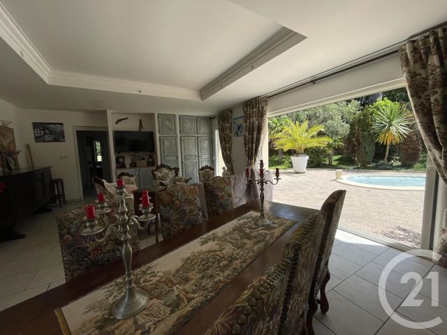 maison à vendre - 8 pièces - 158.69 m2 - MESCHERS SUR GIRONDE - 17 - POITOU-CHARENTES - Century 21 Grand Large