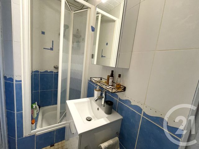 Appartement T1 à vendre - 1 pièce - 23.46 m2 - ROYAN - 17 - POITOU-CHARENTES - Century 21 Grand Large