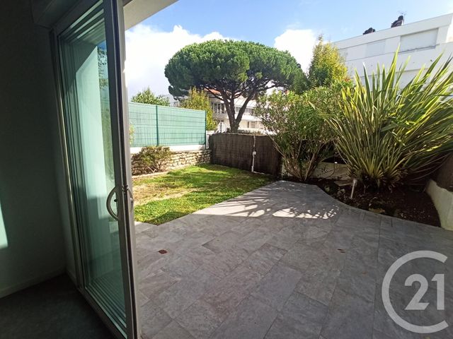 maison à louer - 4 pièces - 85.78 m2 - ROYAN - 17 - POITOU-CHARENTES - Century 21 Grand Large