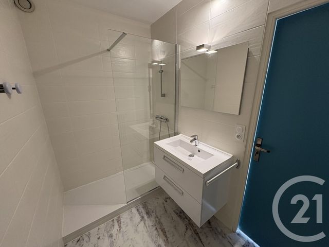 Appartement F3 à vendre - 3 pièces - 46.28 m2 - ROYAN - 17 - POITOU-CHARENTES - Century 21 Grand Large