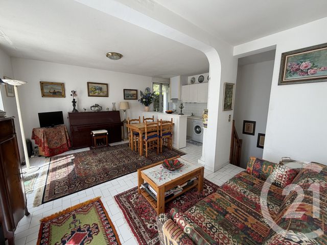 Appartement F4 à vendre - 4 pièces - 73.08 m2 - ROYAN - 17 - POITOU-CHARENTES - Century 21 Grand Large