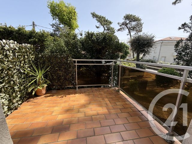 Appartement F4 à vendre - 4 pièces - 73.08 m2 - ROYAN - 17 - POITOU-CHARENTES - Century 21 Grand Large