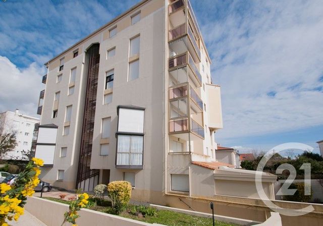 Appartement F3 à vendre - 3 pièces - 58.04 m2 - ROYAN - 17 - POITOU-CHARENTES - Century 21 Grand Large
