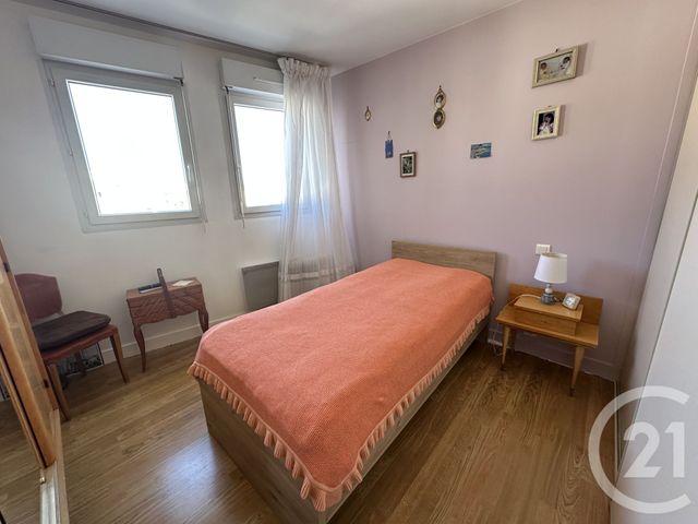 Appartement F3 à vendre - 3 pièces - 85.69 m2 - ROYAN - 17 - POITOU-CHARENTES - Century 21 Grand Large