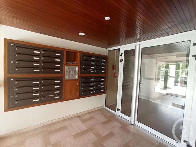 Appartement F2 à louer - 2 pièces - 59.37 m2 - ST GEORGES DE DIDONNE - 17 - POITOU-CHARENTES - Century 21 Grand Large