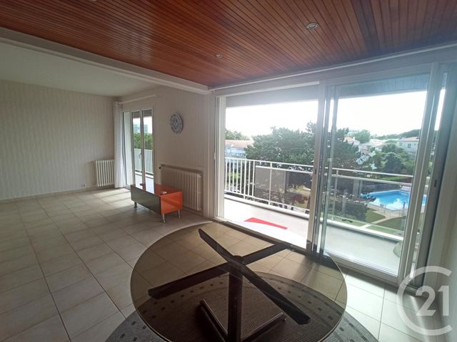 Appartement F2 à louer - 2 pièces - 59.37 m2 - ST GEORGES DE DIDONNE - 17 - POITOU-CHARENTES - Century 21 Grand Large