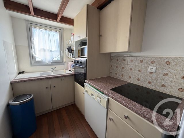 Appartement T4 à vendre - 4 pièces - 66.63 m2 - ROYAN - 17 - POITOU-CHARENTES - Century 21 Grand Large