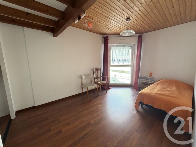 Appartement T4 à vendre - 4 pièces - 66.63 m2 - ROYAN - 17 - POITOU-CHARENTES - Century 21 Grand Large