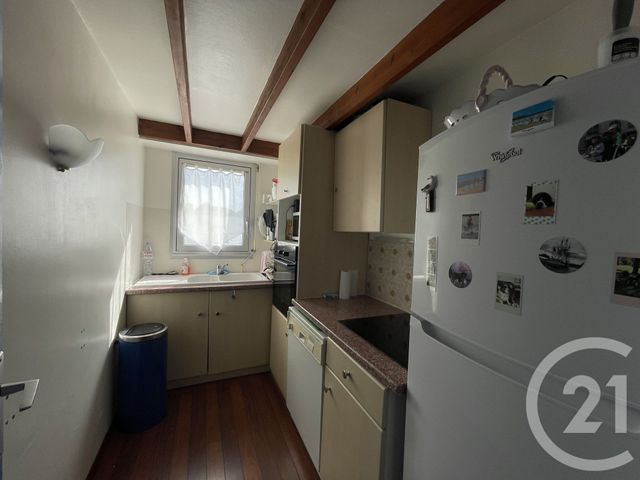 Appartement T3 à vendre - 3 pièces - 66.63 m2 - ROYAN - 17 - POITOU-CHARENTES - Century 21 Grand Large