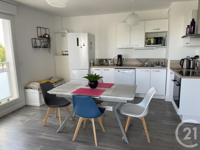 Appartement F2 à louer - 2 pièces - 57.47 m2 - ROYAN - 17 - POITOU-CHARENTES - Century 21 Grand Large