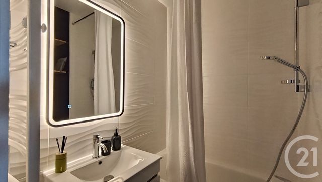 Appartement F1 à louer - 1 pièce - 21.47 m2 - ROYAN - 17 - POITOU-CHARENTES - Century 21 Grand Large