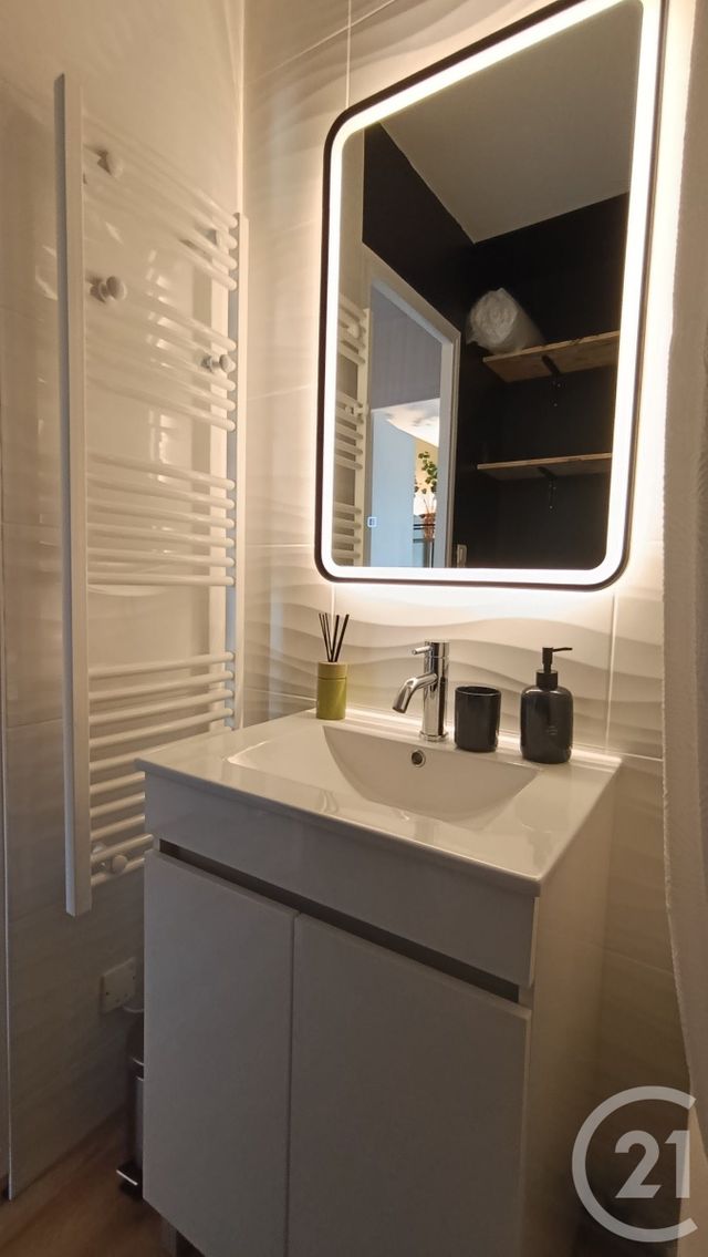 Appartement F1 à louer - 1 pièce - 21.47 m2 - ROYAN - 17 - POITOU-CHARENTES - Century 21 Grand Large