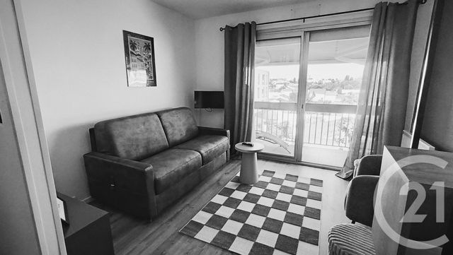 Appartement F1 à louer - 1 pièce - 21.47 m2 - ROYAN - 17 - POITOU-CHARENTES - Century 21 Grand Large