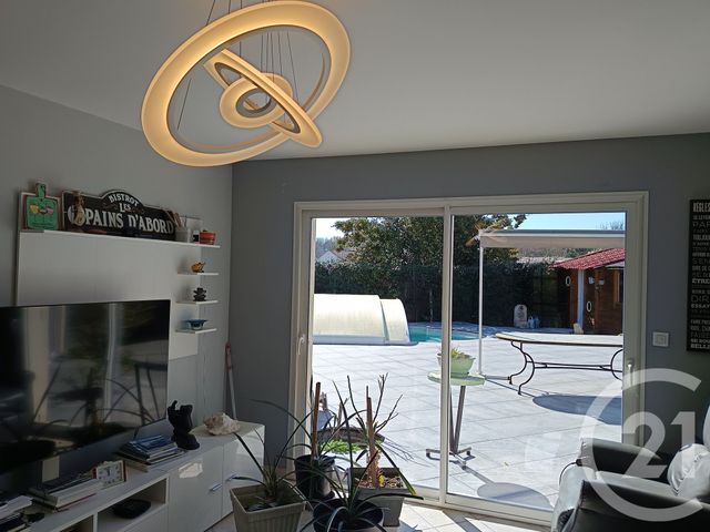 maison à vendre - 6 pièces - 159.73 m2 - STE GEMME - 17 - POITOU-CHARENTES - Century 21 Grand Large