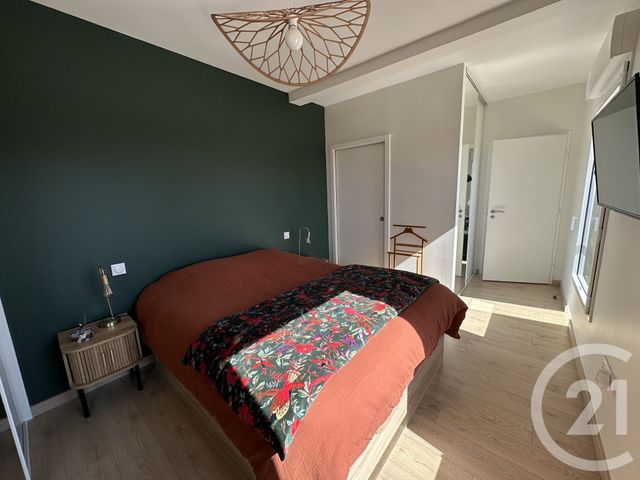 Appartement F3 à vendre - 3 pièces - 76.05 m2 - ROYAN - 17 - POITOU-CHARENTES - Century 21 Grand Large