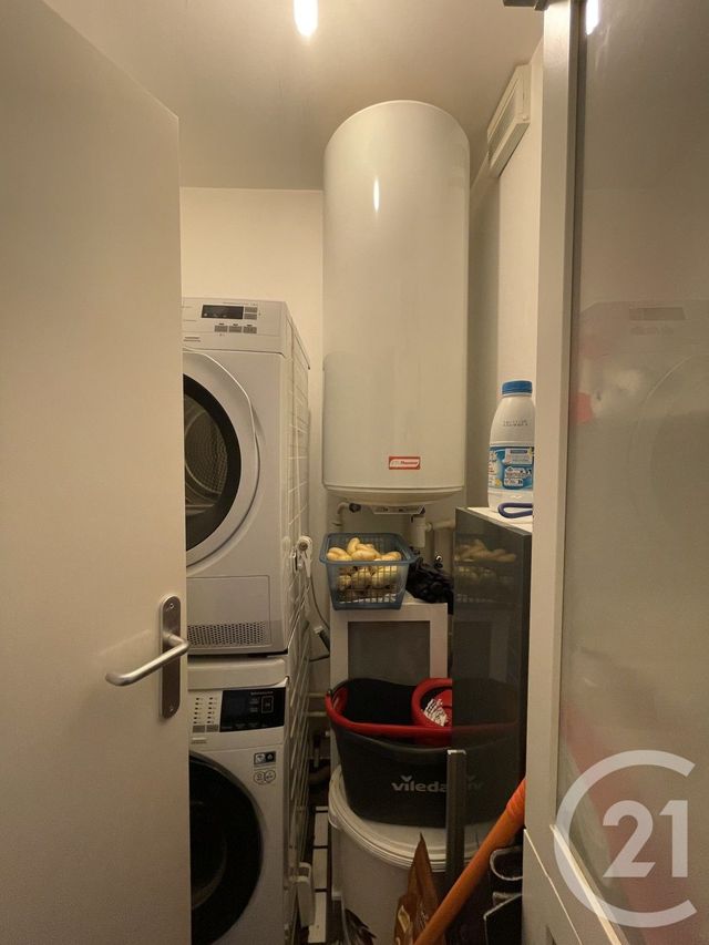 Appartement T2 à louer - 2 pièces - 42.77 m2 - ROYAN - 17 - POITOU-CHARENTES - Century 21 Grand Large